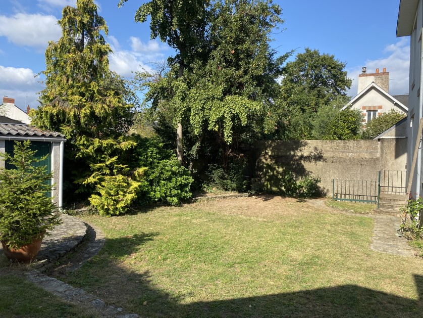 Maison avec Jardin St FELIX – 2 100€/mois C.C