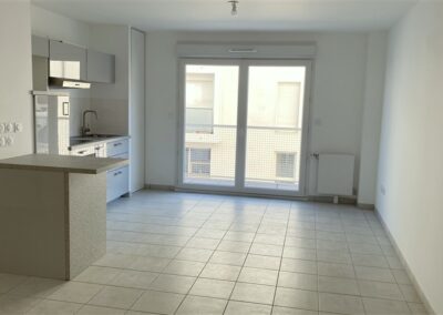 T3 Longchamps – 974 € /mois C.C