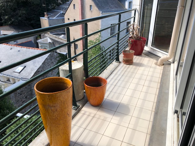 Palladion balcon bacs a fleurs Salle d'eau