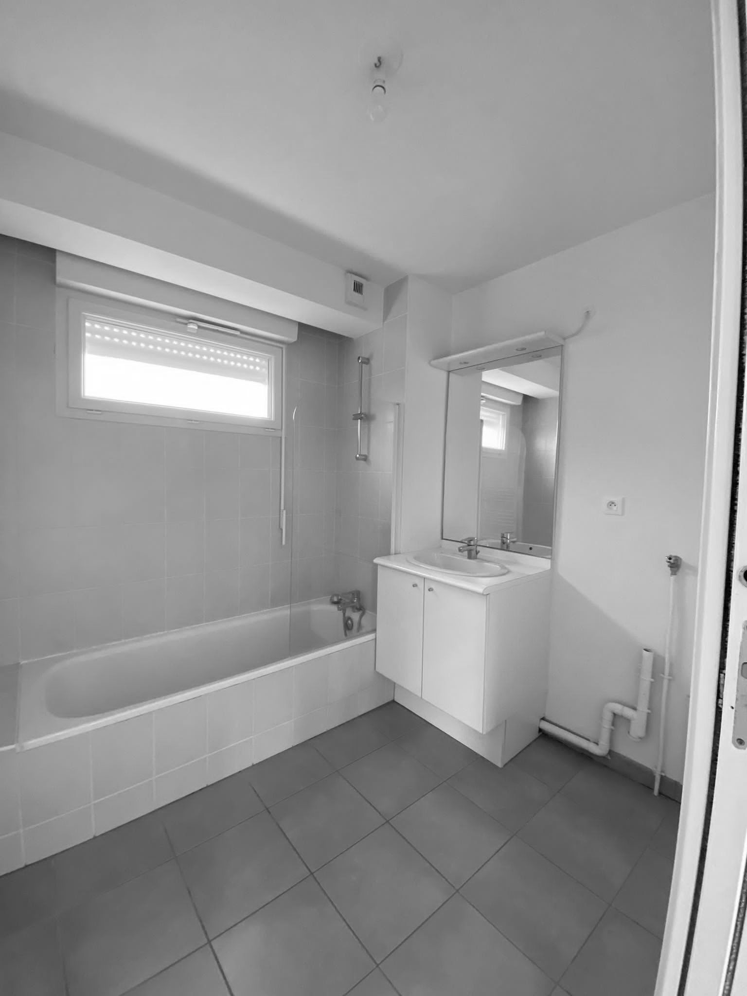 5 - Salle de bains sejour