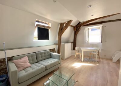 T1 bis en duplex – 690 €/mois C.C
