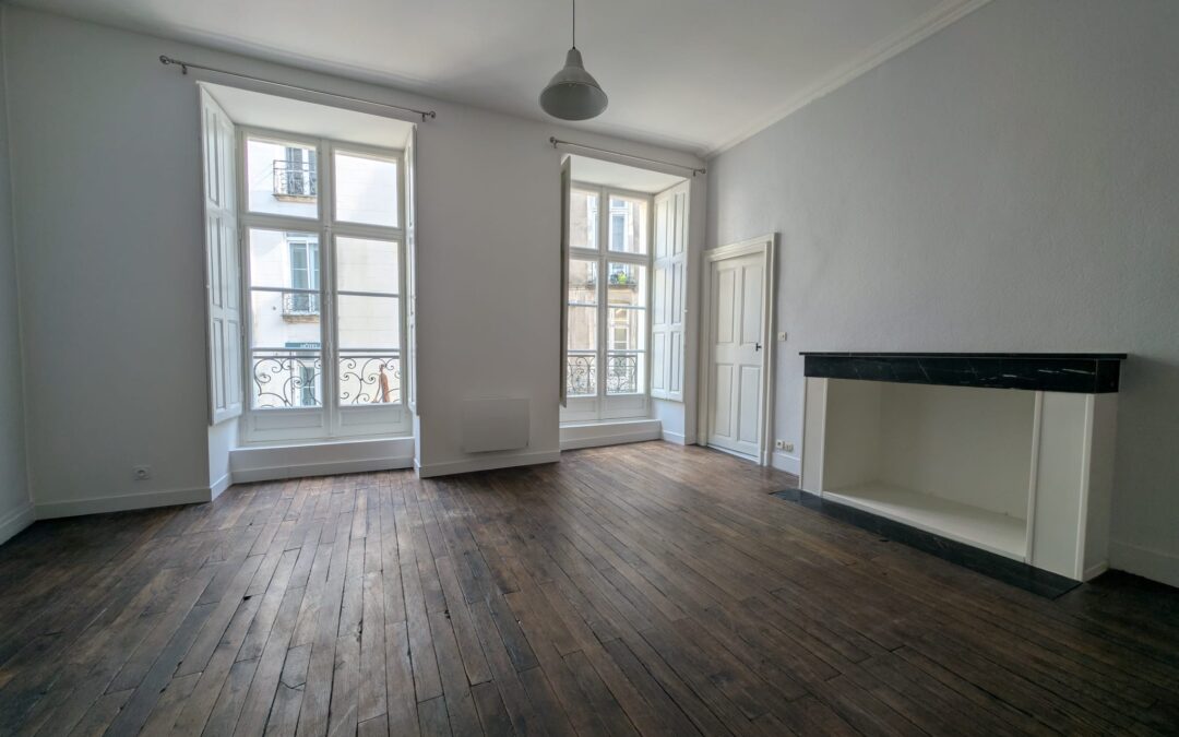 T3 Place Felix Fournier – 960 €/mois C.C